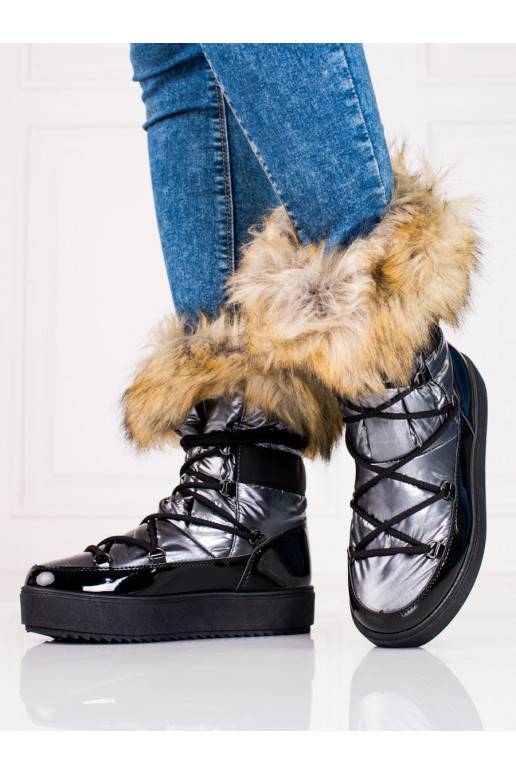 Women's snow boots with platform with fur Shelovet