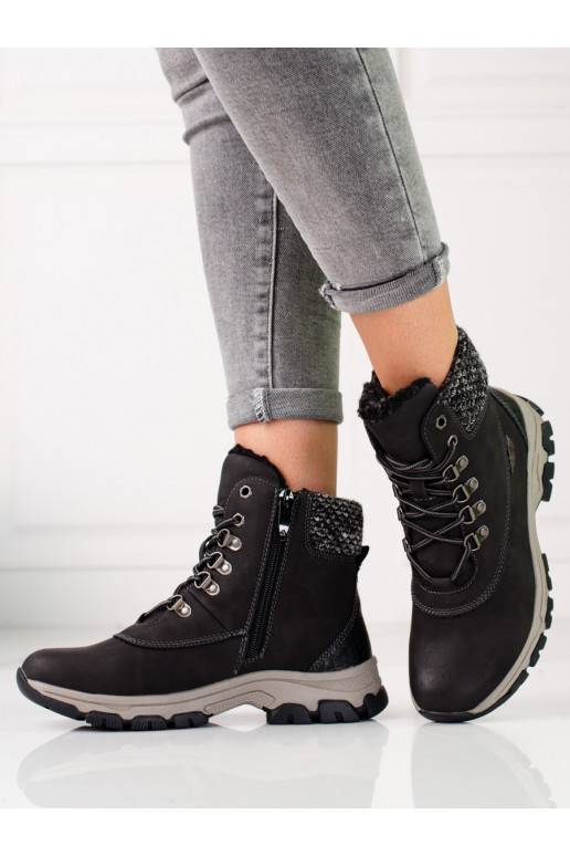 black boots with platform Shelovet
