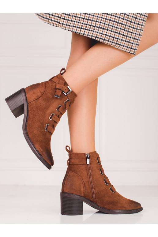Women's boots on the heel Shelovet Brown color