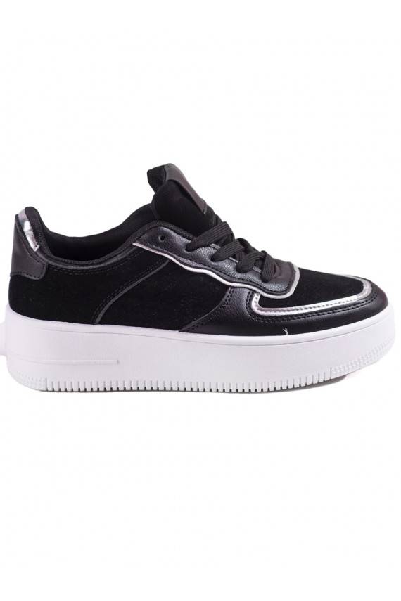 Women's boots with a high platform Shelovet