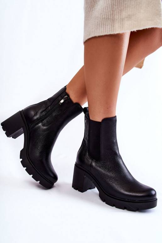 Leather Women's Boots On The Platform Black Martine
