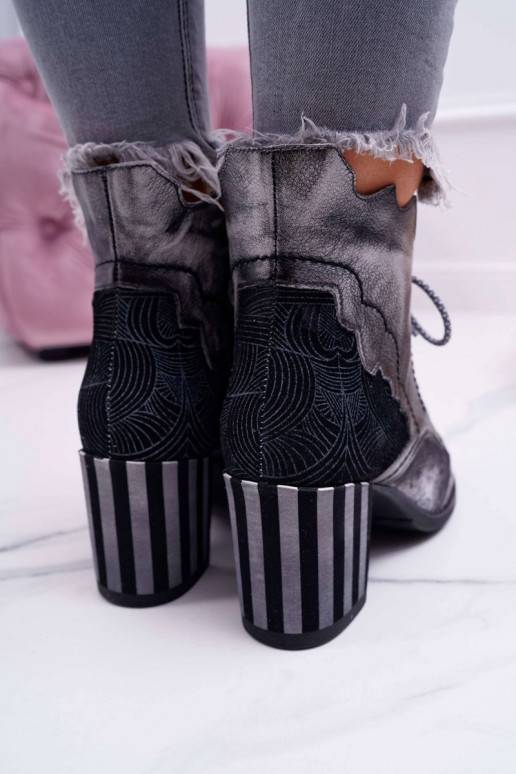 Women's Leather Boots Maciejka Grey