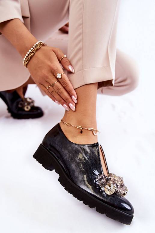 Elegant lacquered shoes with decoration Black and Gray Cindy  Elegant lacquered shoes with decoration Black and Gray Cindy