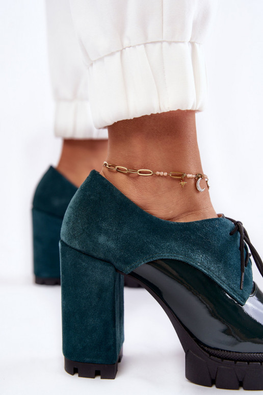 Fashionable suede and lacquered boots on the platform Green Carisa Fashionable suede and lacquered boots on the platform Green Carisa