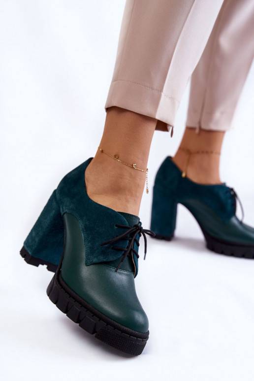 Fashionable suede and leather boots on the platform Green Carisa 