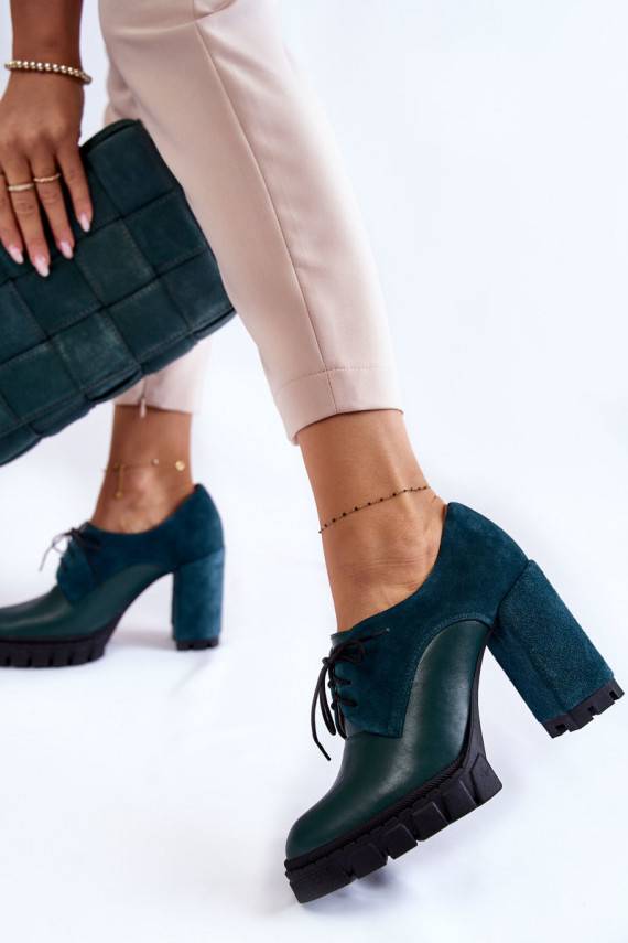 Fashionable suede and leather boots on the platform Green Carisa