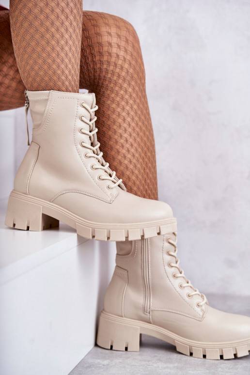 Leather boots with a zipper in beige Tonje