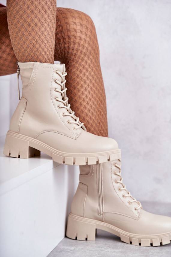 Leather boots with a zipper in beige Tonje