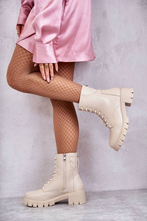 Leather boots with a zipper in beige Tonje