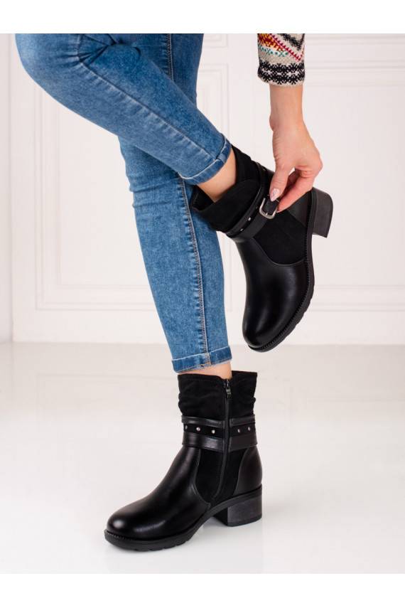 Women's boots Shelovet z ozdobnym paskiem