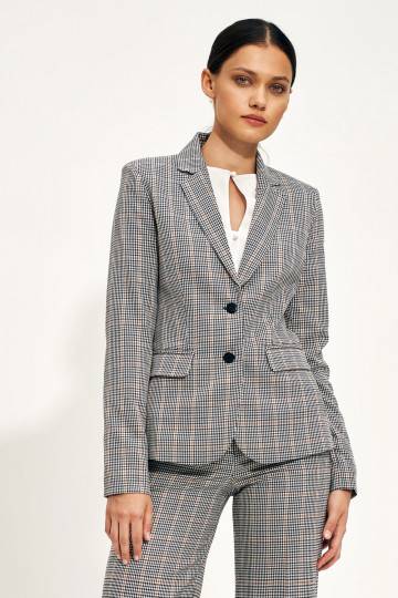 Languotas Švarkas  Nife