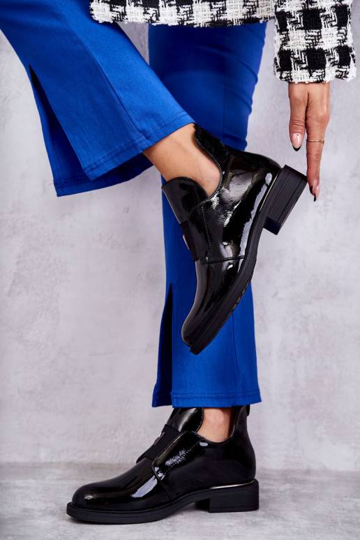 Laquered boots with cutouts on a flat heel Black Eunice