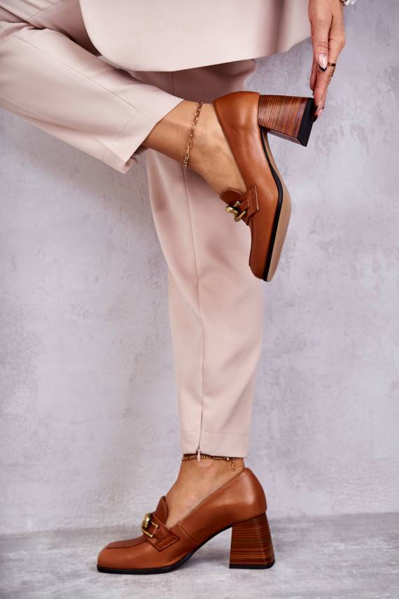 Leather Pumps With Chain Laura Messi 2514 Camel