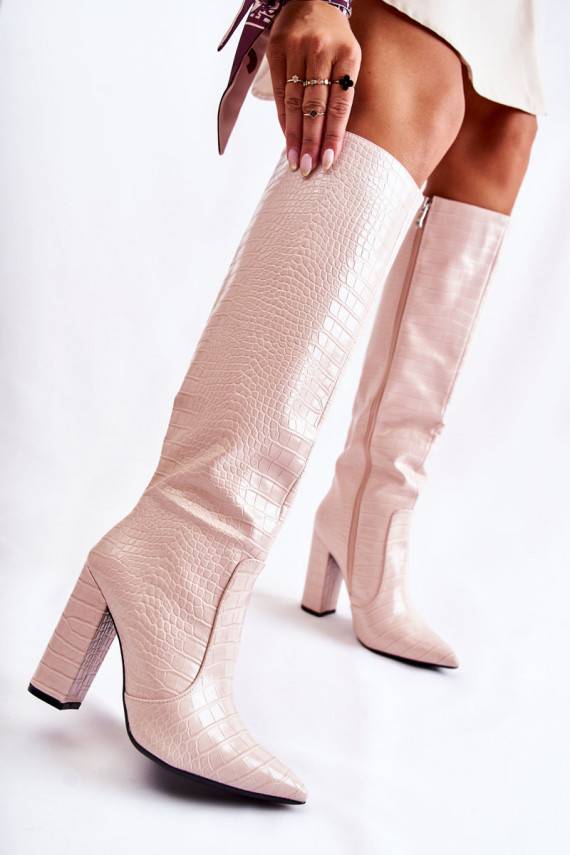 Trendy Boots On A Bar Beige Constancy