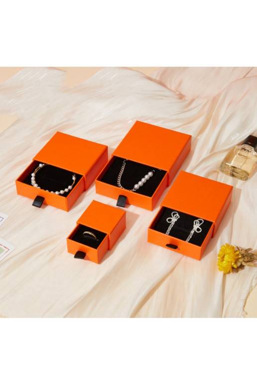 Jewelry box 8,5 x 8,5 x 3,5 cm PDOZ12POM