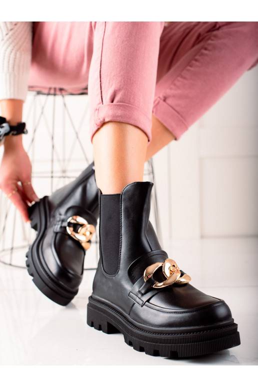 Women's boots with platform Shelovet 