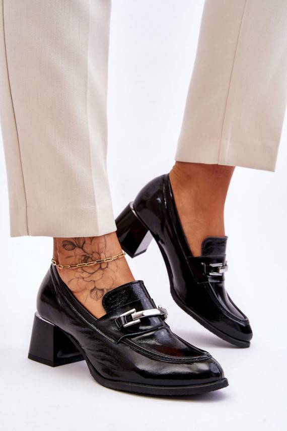 Comfortable Lacquered Pumps Black Damira 